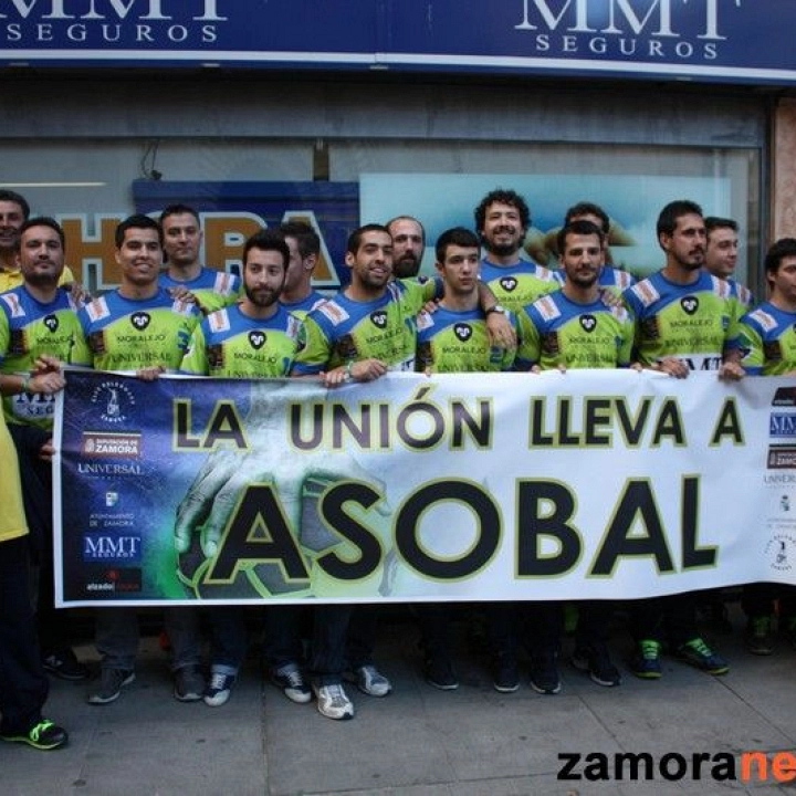 Moralejo Selección, futher supports the Zamora handball team.